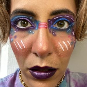 Meet your Posher, Alisa